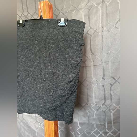 ✨4/$30 Zara Mini Skirt - Picture 2 of 4